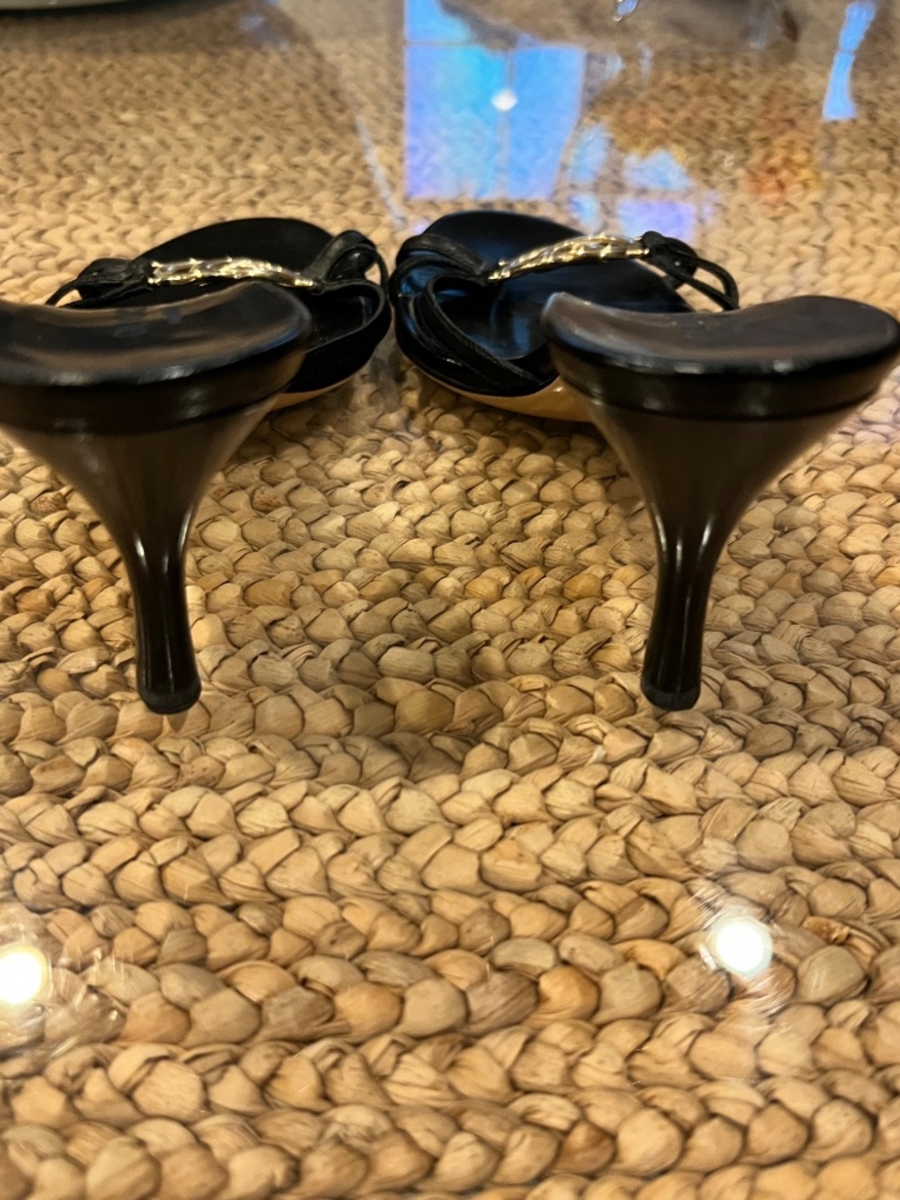 Gucci Gold GG Strap Sandal Heels Sz 6 - Picture 7 of 7